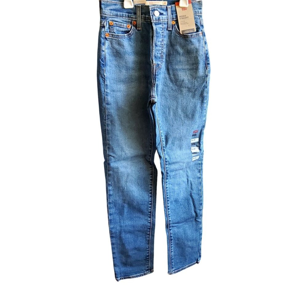 Levis Womens Wedgie Straight Jeans • Button fly closure Size 24/28  Blue Denim